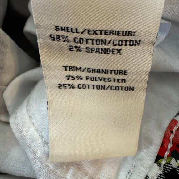 Bagatelle Collection Women's Size 4 High Rise Strawberry Check Shorts 3" Inseam - Picture 5 of 8